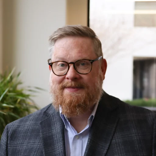 Photo headshot of Joel Hogendobler